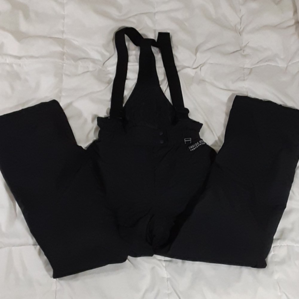 Snowboarding pants w/ suspenders